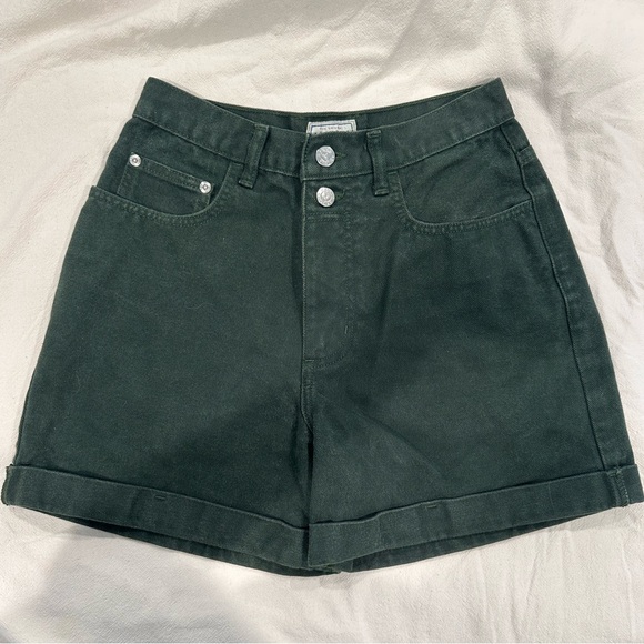 Arizona Jean Shorts - Picture 1 of 3